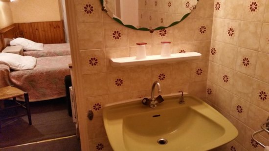 Hotel chalet saint louis lourdes