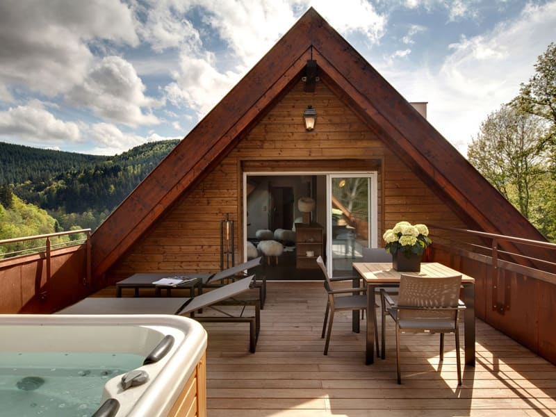 Chalet avec jacuzzi prive