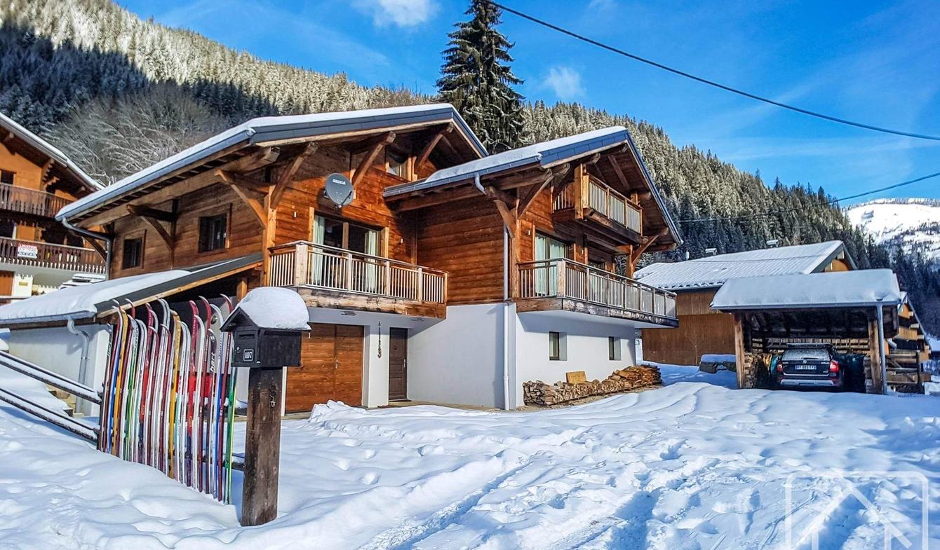 Www chalet chatel com