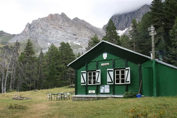 Chalet pyrenees a vendre