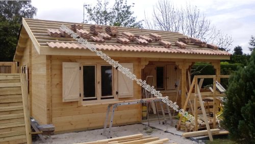 Chalet en bois habitable toit plat