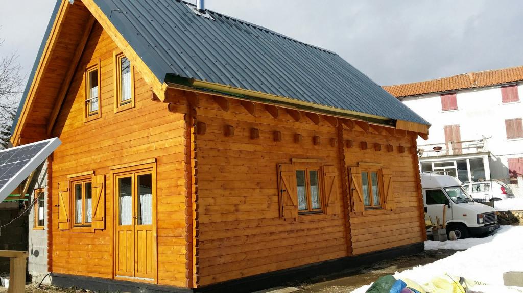 Chalet en bois habitable avec mezzanine