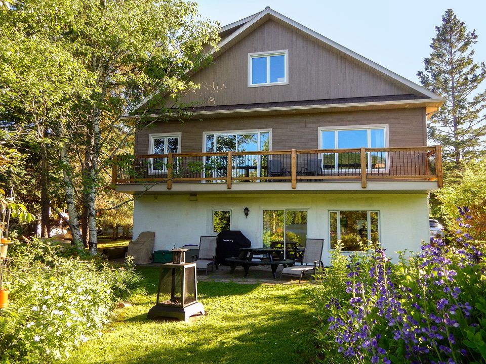 Chalet nature ocean