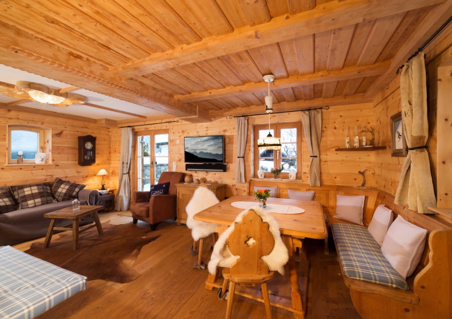 Chalet .com