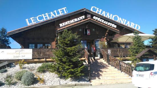 Chalet suisse lattes