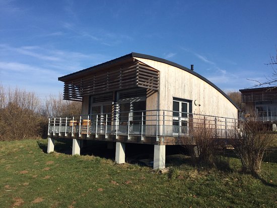 Lac de menet chalet