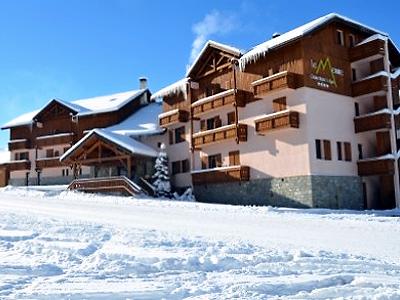 Le menuires chalet hotel et spa