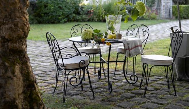 Salon de jardin romantique