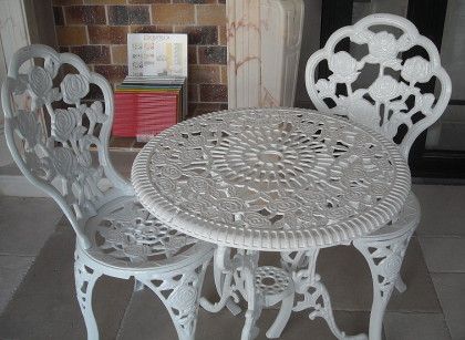 Salon de jardin en fonte