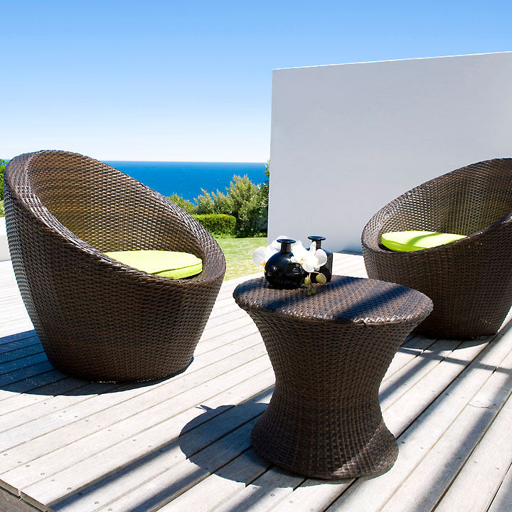 Petit meuble de jardin