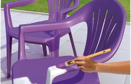 Peindre salon de jardin en plastique