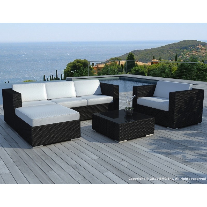 Salon de jardin en resine empilable