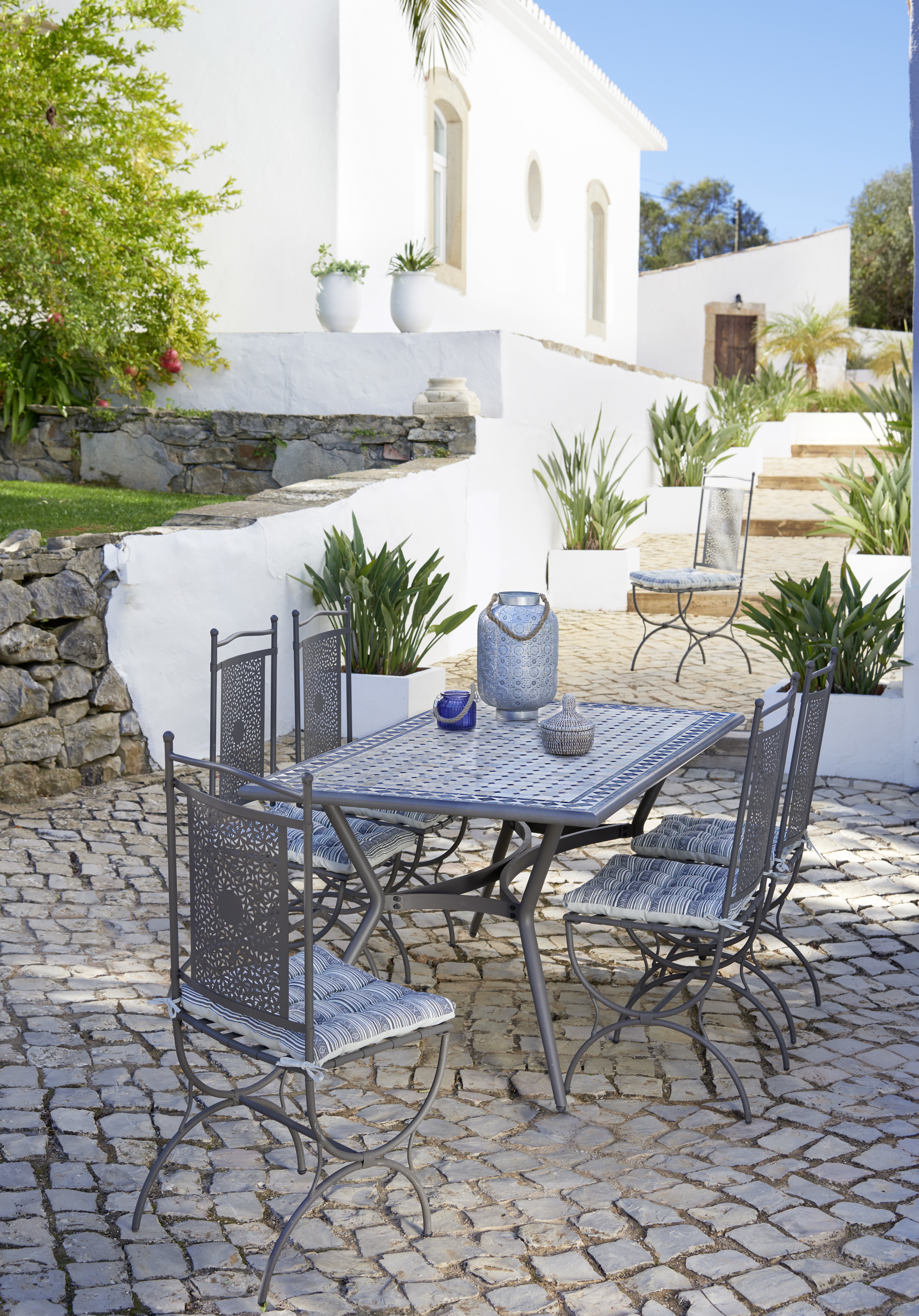 Salon de jardin carrefour a 149€