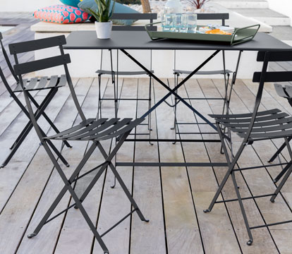 Salon de jardin en metal fermob