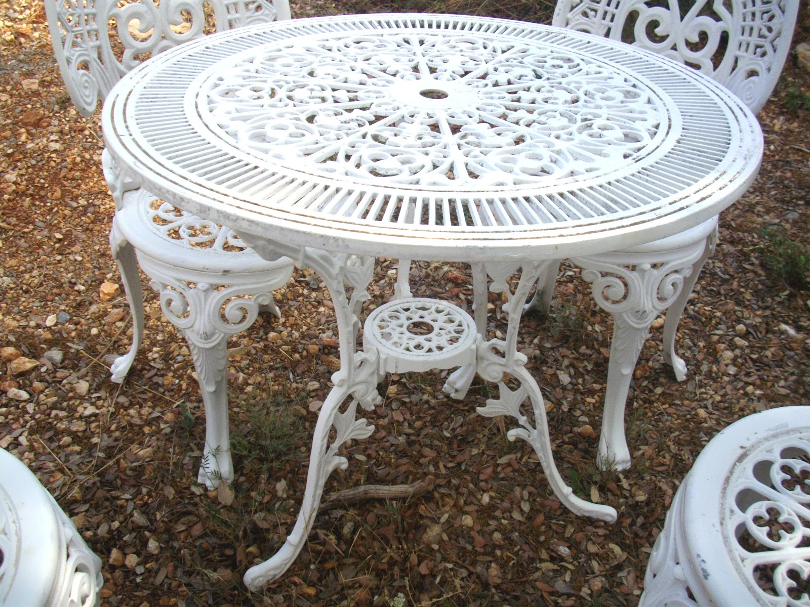 Mobilier de jardin en fonte d'aluminium
