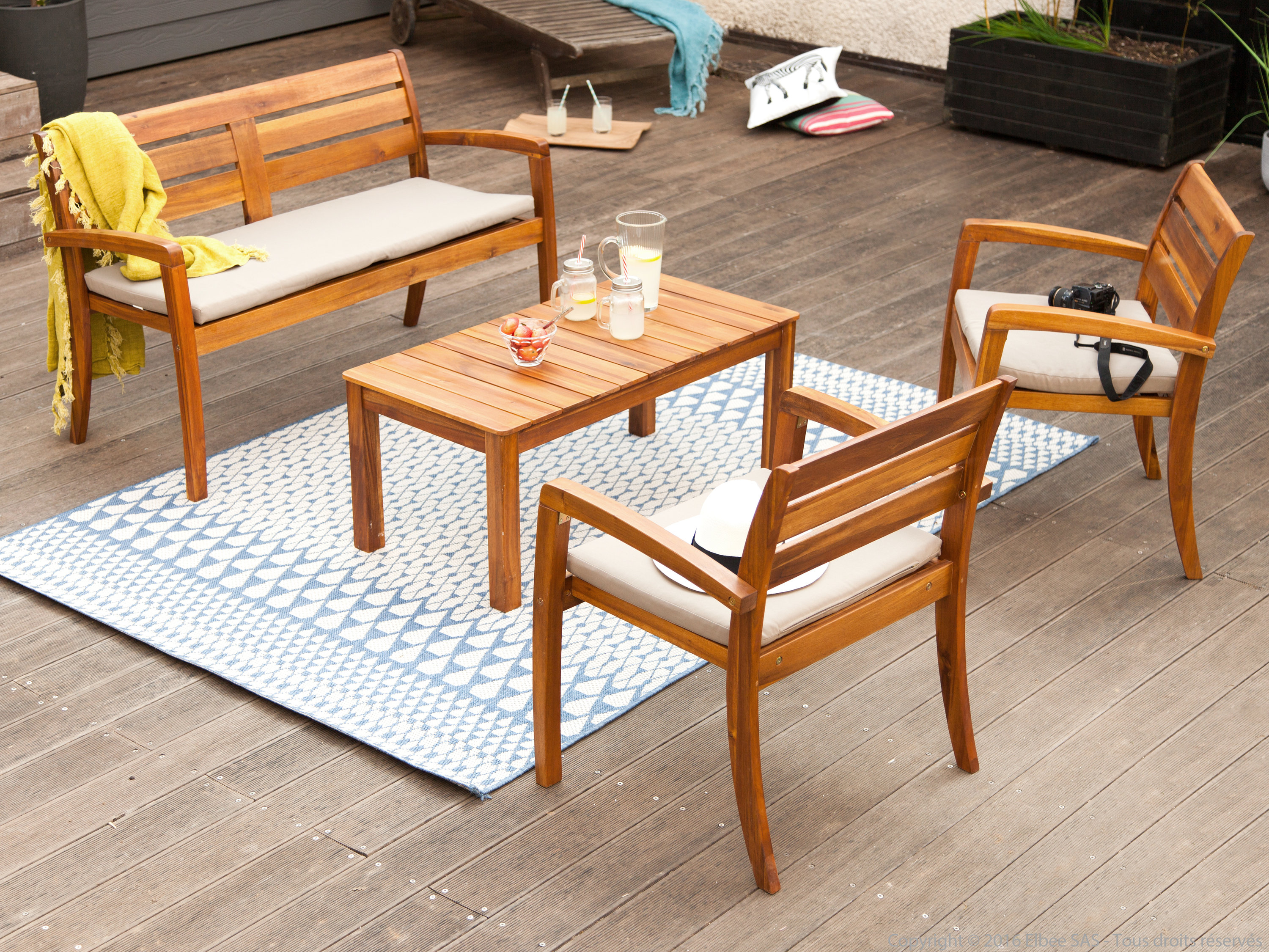 Salon de jardin 320