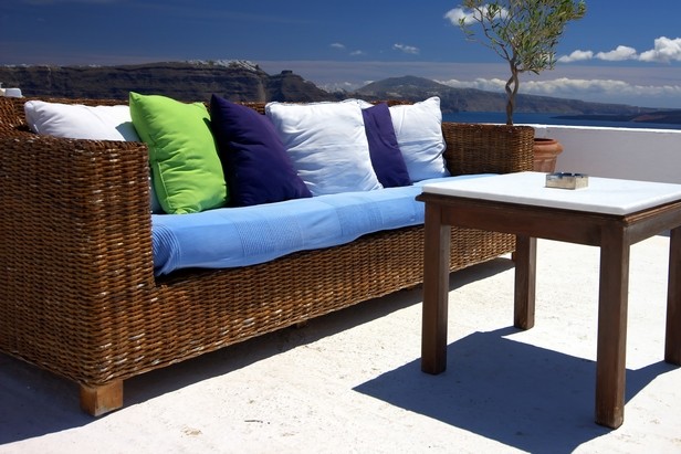 Entretenir salon de jardin en rotin