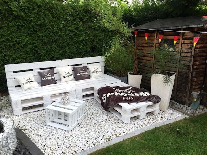 Salon de jardin palette blanche