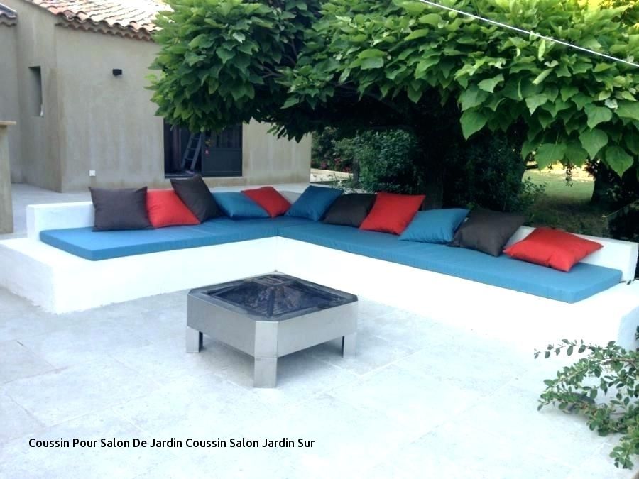 Salon de jardin imitation pierre