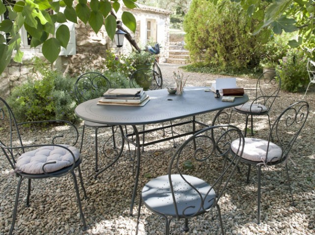 Salon de jardin fer pas cher
