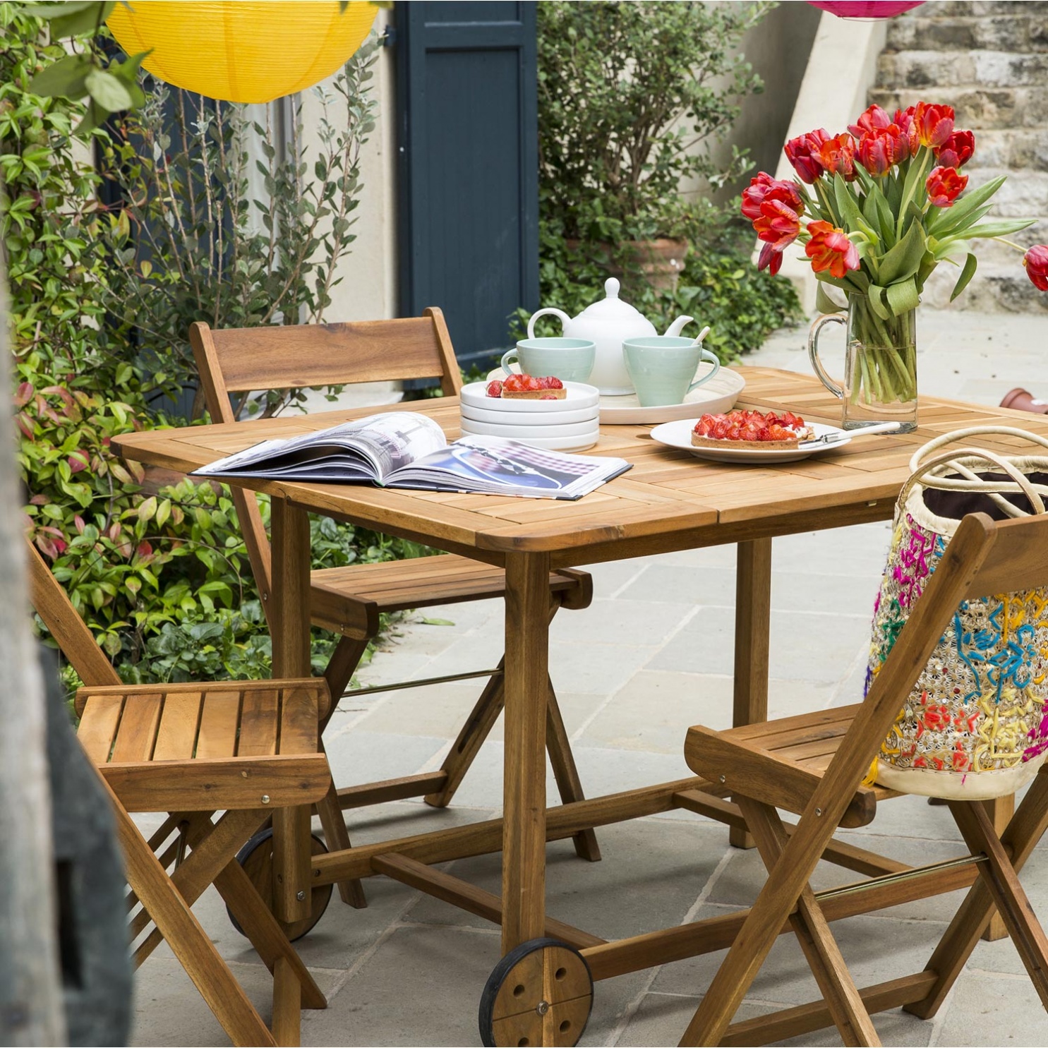 Petit salon de jardin casa