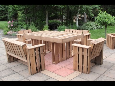 Un salon de jardin en palette