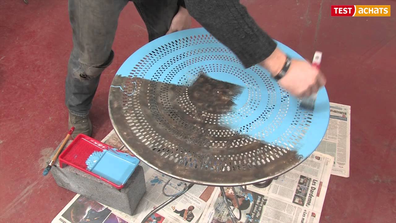 Comment rénover un salon de jardin en fer forgé