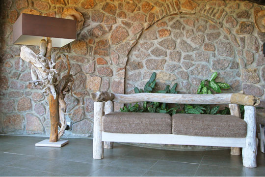 Mobilier de jardin bois flotte