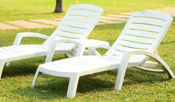 Comment nettoyer un salon de jardin en fer
