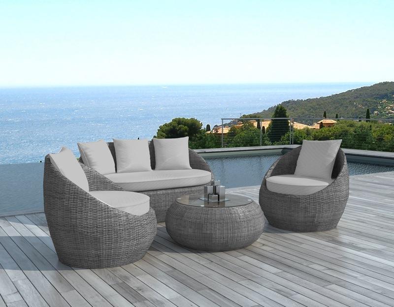 Salon de jardin en résine gris anthracite