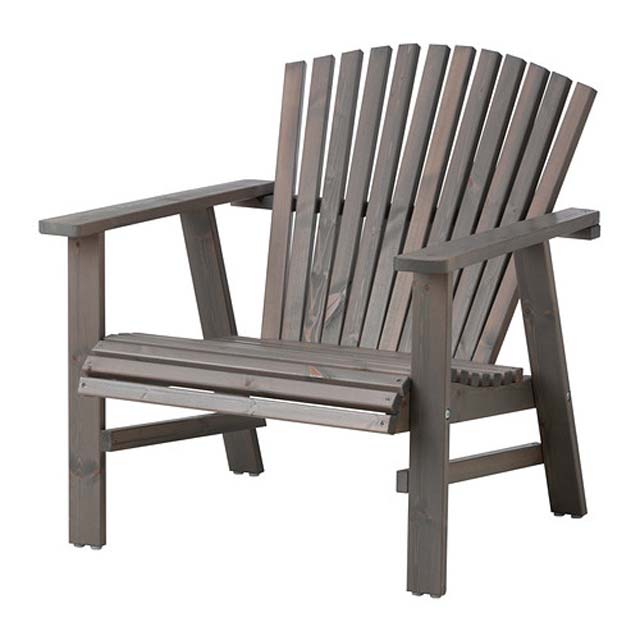 Salon de jardin en bois chez ikea