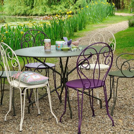 Repeindre salon de jardin bois exotique