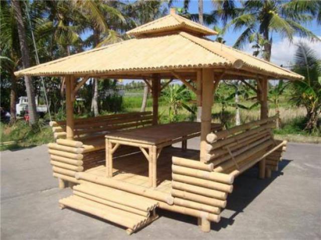 Salon de jardin en bambous