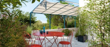 Repeindre mon salon de jardin en fer