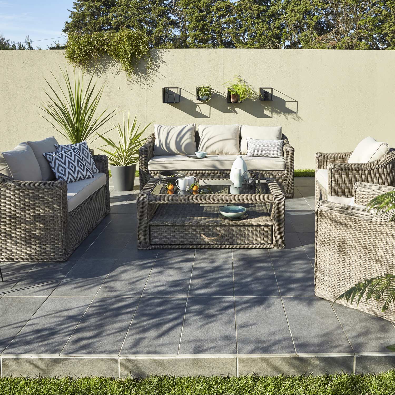 Salon jardin en resine