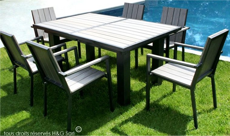 Table salon de jardin pas cher