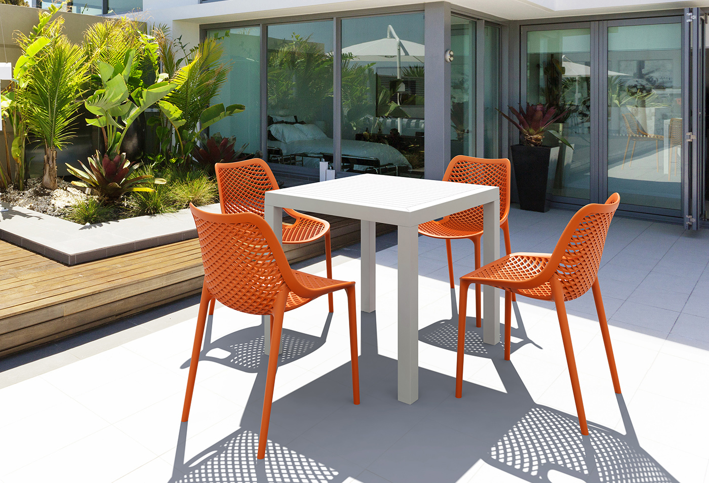 Mobilier de jardin design en plastique