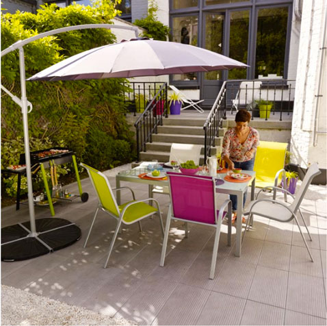 Mobilier de jardin en couleur