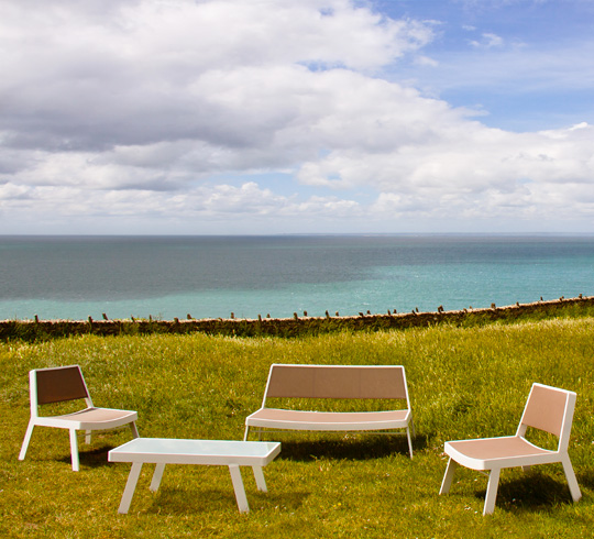 Salon de jardin bas blanc