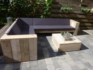 Se faire un salon de jardin en palette