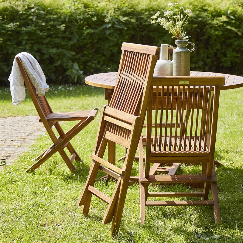 Salon de jardin ovale en teck huilé 6 à 8 pers