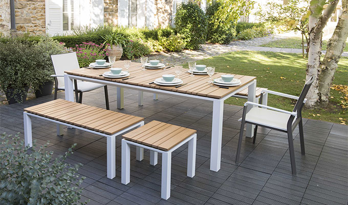 Salon de jardin en teck de qualite