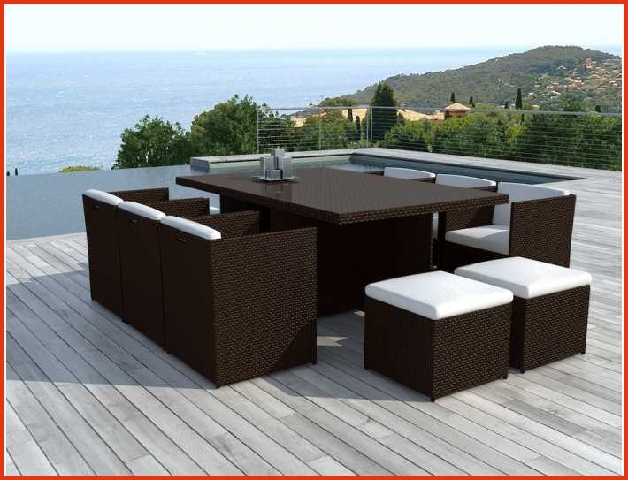 Table de salon de jardin en resine