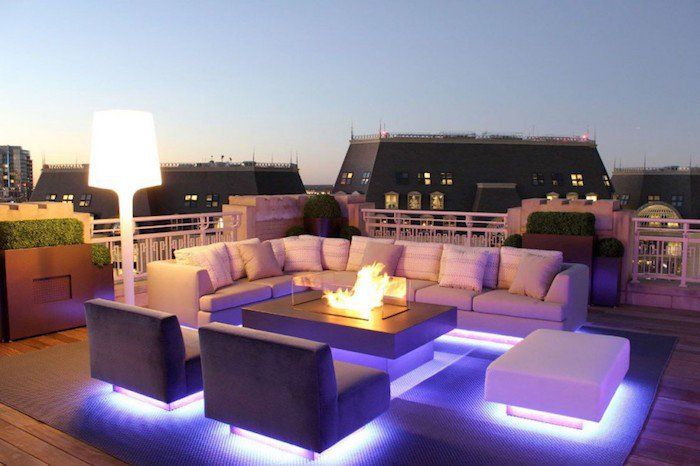 Mobilier de jardin lumineux pas cher