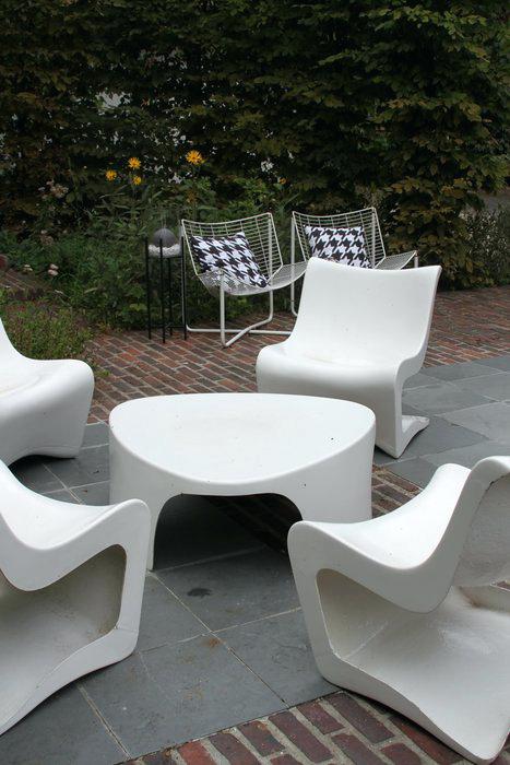 Salon de jardin plastique design