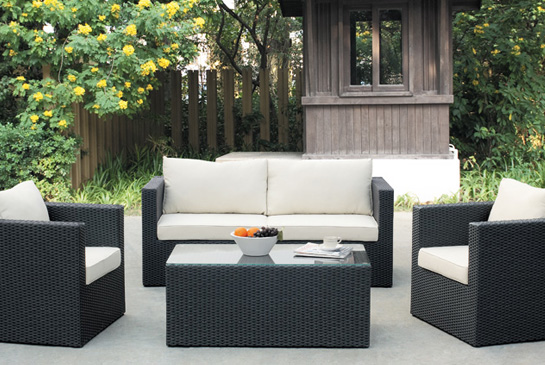 Petit salon de jardin en resine pas cher