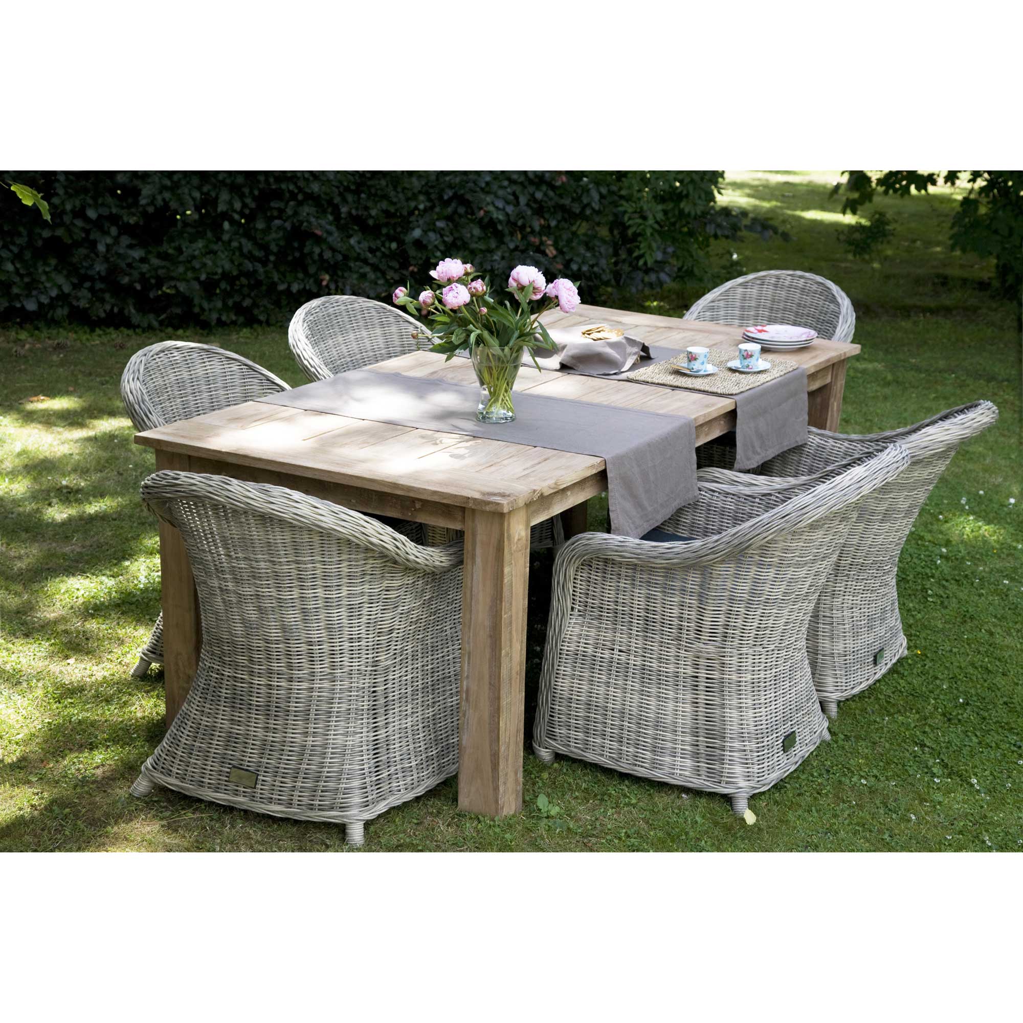 Salon de jardin de bonne qualite