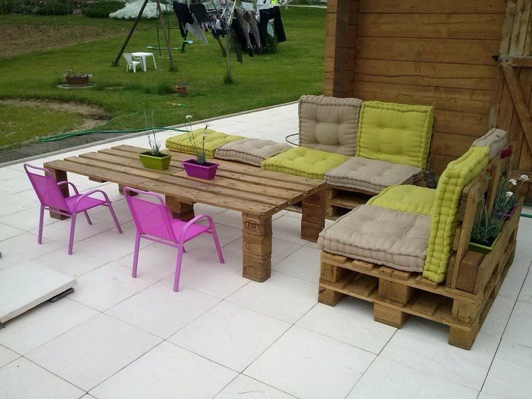 Petit salon de jardin palette