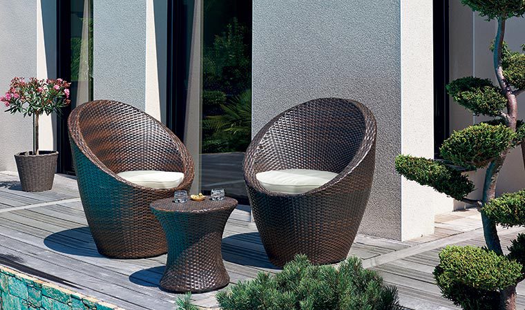 Salon de jardin resine tressee totem