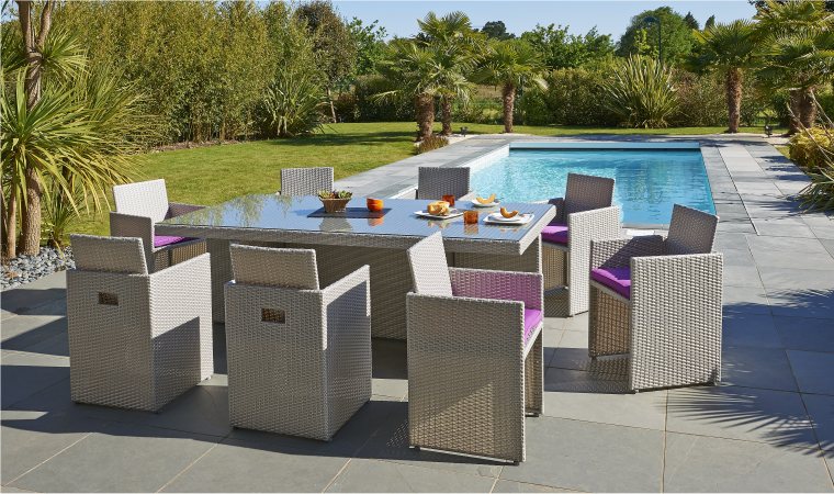 Mobilier de jardin tressé pas cher